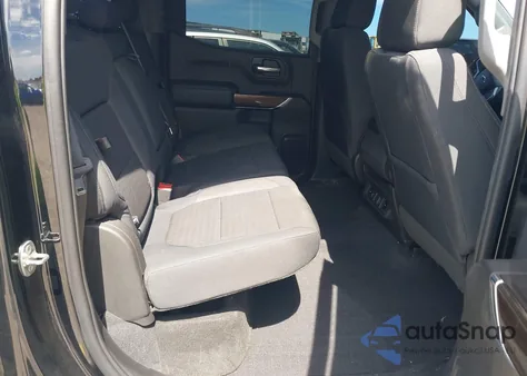 2019 Chevrolet Silverado 1500 Rst z USA, uszkodzony, nr VIN 1GCUYEED1KZ113800